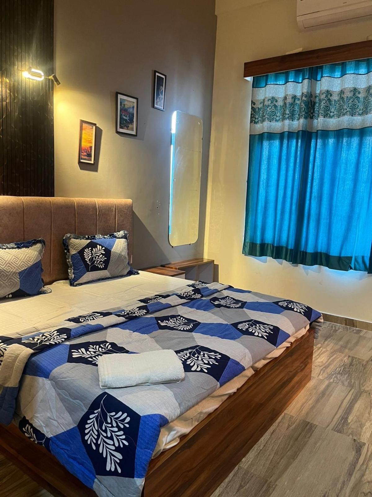 Studio Apartment In Greater Noida Exteriér fotografie